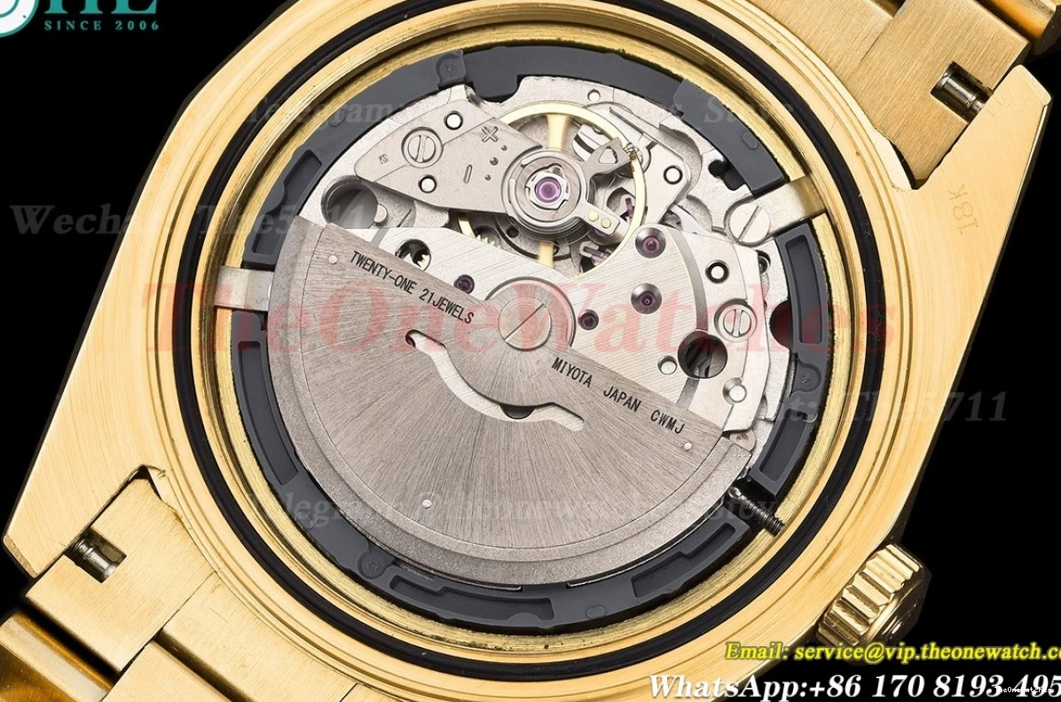 MY8215 40MM Daydate GDF Stk YG Gold YG 0118